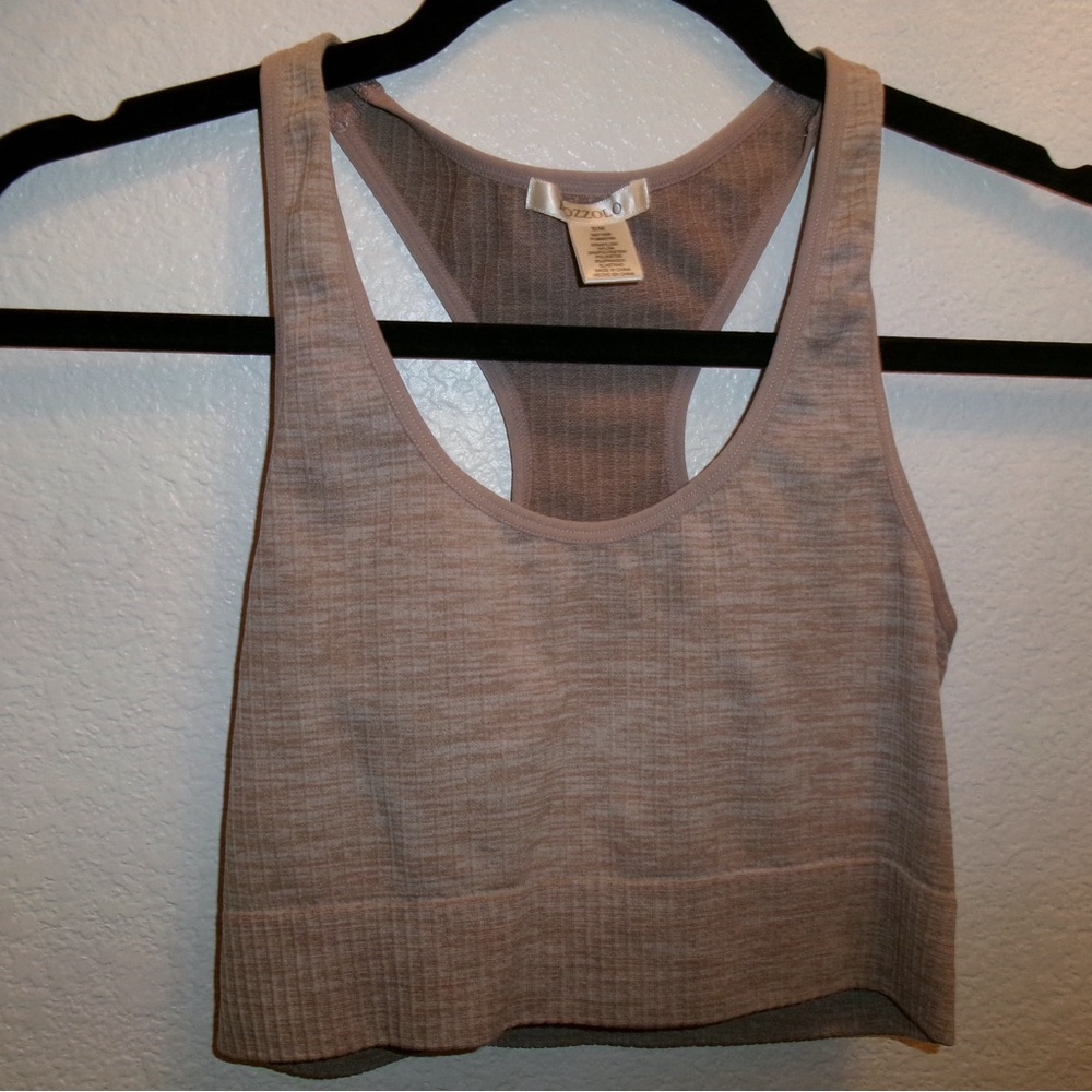 Athletic tank top